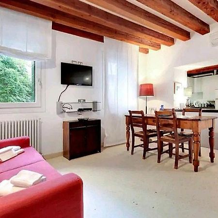 Pergola Apartment - Beautiful And Cozy Space On The Water Venice Exterior photo