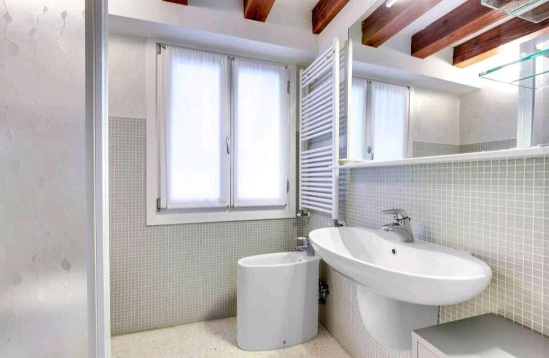 Pergola Apartment - Beautiful And Cozy Space On The Water Venice Exterior photo